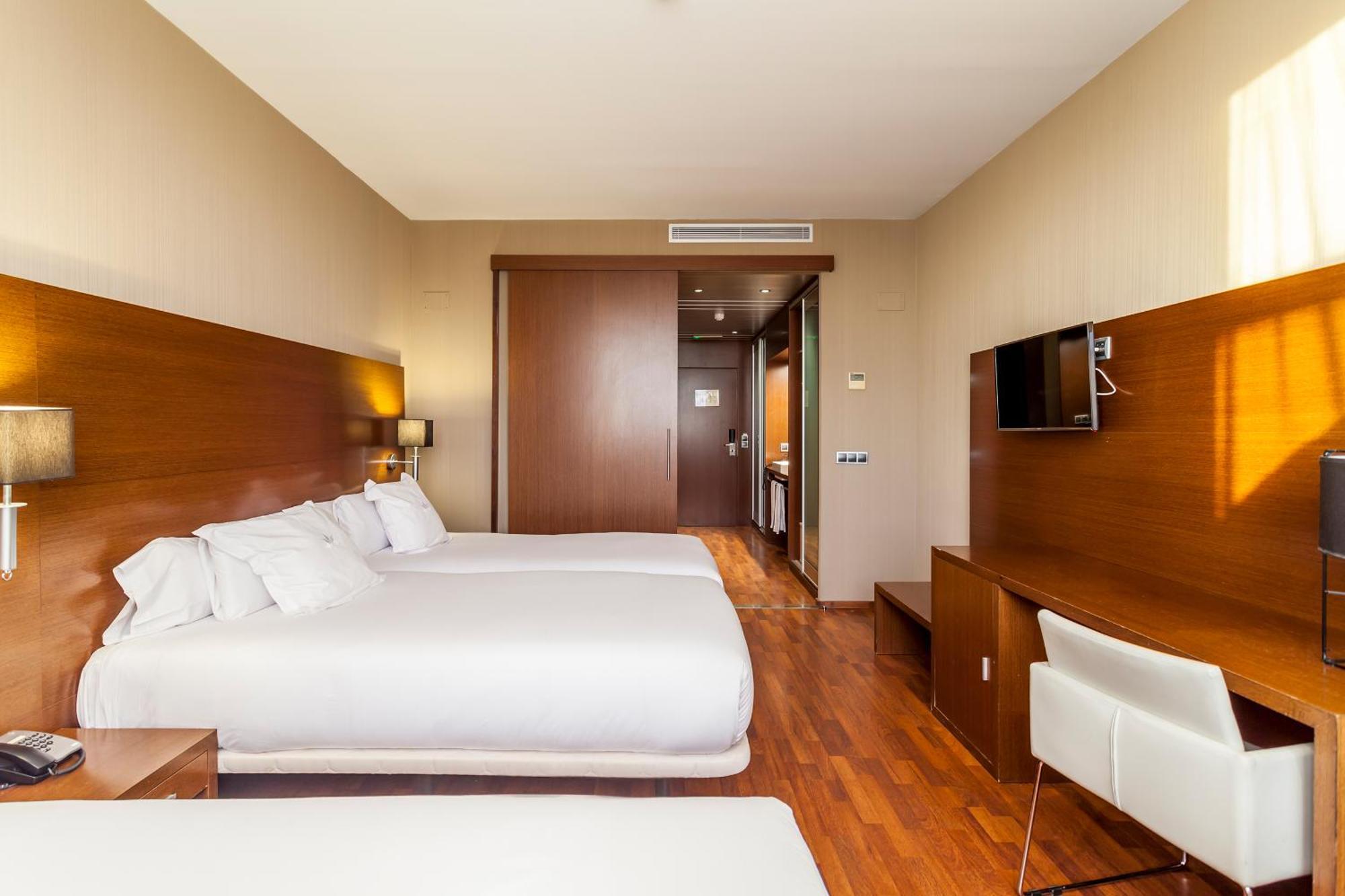 Azz Valencia Congress Hotel & Spa Paterna Exteriör bild